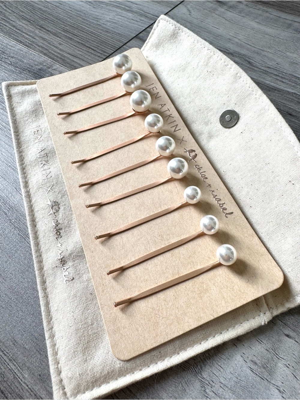 Jen Atkin x Chloe + Isabel Collab Pearl-Tip Bobby Pin Set in Rose Gold - Picture 3 of 3